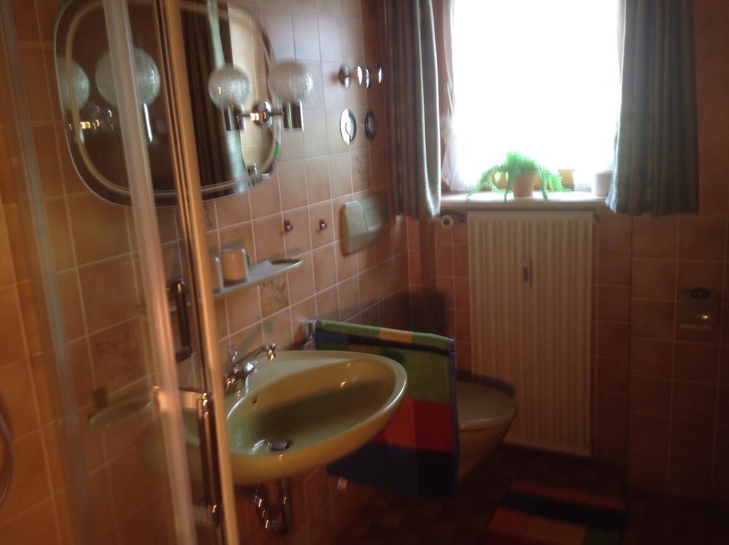 Ferienwohnungen Hoelzl Schoenau am Koenigsee Room photo